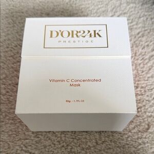 Prestige Vitamin C Concentrated Mask - White